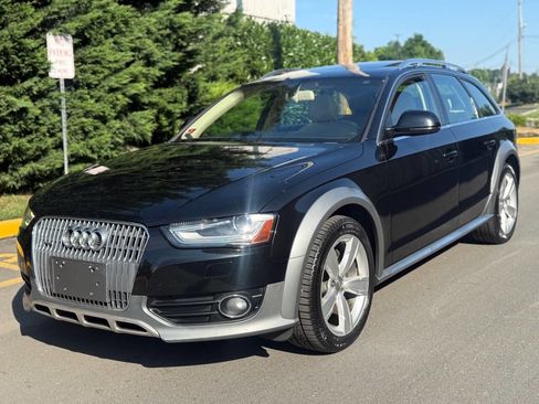 Used 2013 Audi A4 Premium Plus w/ Premium Plus Pkg image 4
