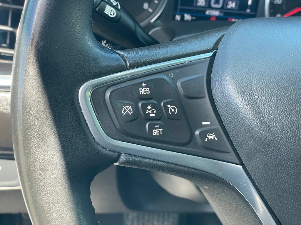 Used 2023 Chevrolet Equinox LT AWD/4WD image 16
