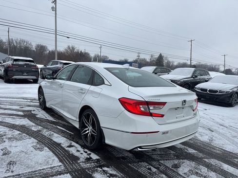 Used 2021 Honda Accord Touring image 5