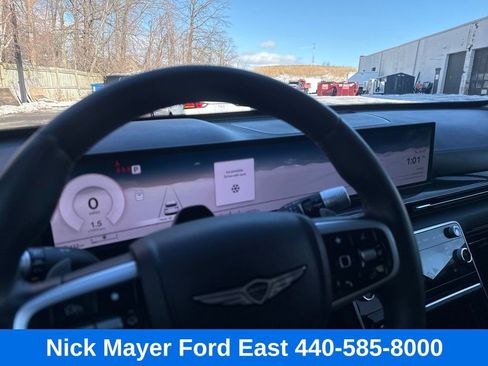 Used 2025 Genesis GV80 2.5T Standard image 17