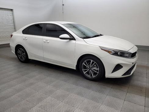Used 2023 Kia Forte LXS FWD image 11