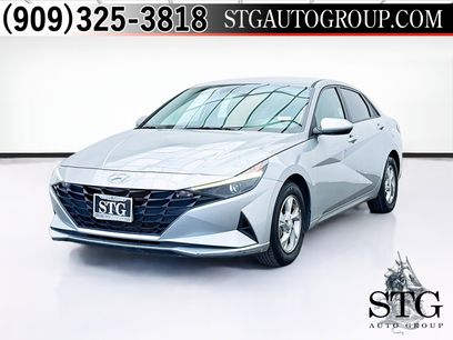Used 2022 Hyundai Elantra SE