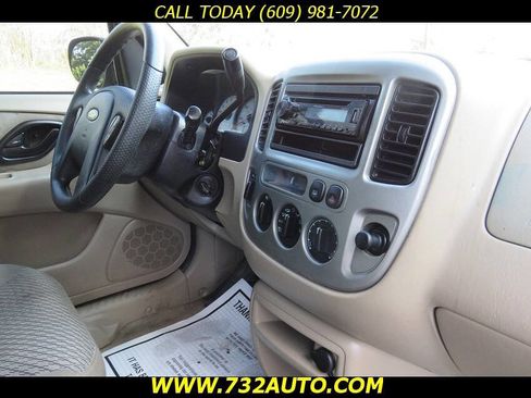 Used 2003 Ford Escape XLT AWD/4WD image 6