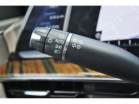 Used 2023 Cadillac Escalade Sport Platinum image 18