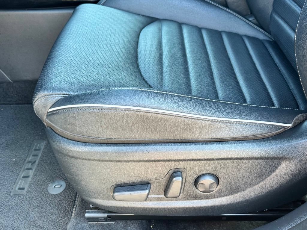 Used 2024 Kia Forte GT-Line w/ GT-Line Premium Package FWD image 25