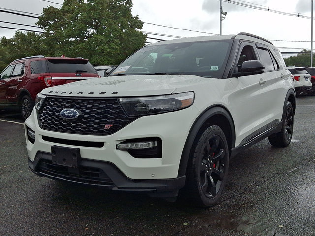 Certified 2024 Ford Explorer ST w/ Equipment Group 401A AWD/4WD image 4