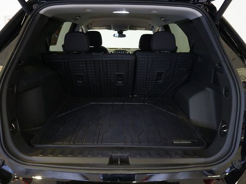 Used 2024 Chevrolet Equinox LT w/ LPO, Floor Liner Package FWD image 27