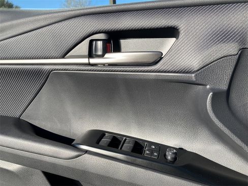 New 2026 Toyota Camry SE image 11