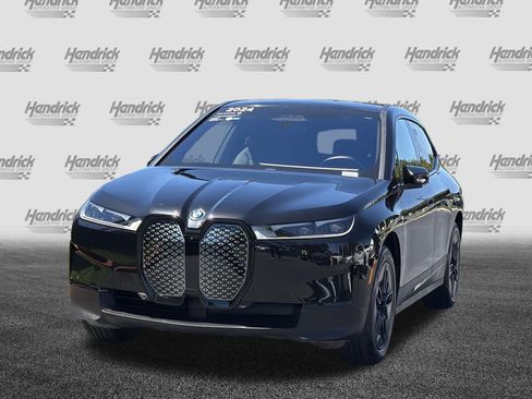 Used 2024 BMW iX xDrive50 w/ Premium Package AWD/4WD image 5