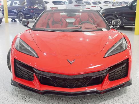 Used 2023 Chevrolet Corvette Z06 RWD image 10