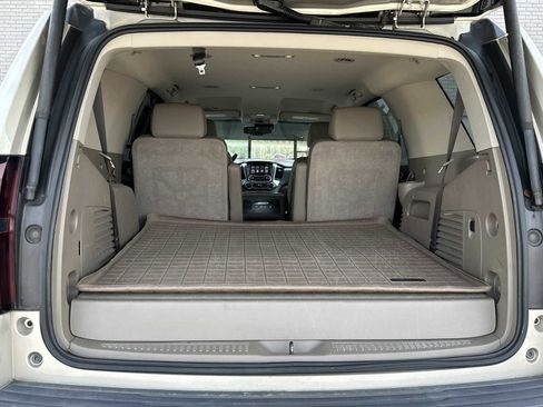 Used 2017 Chevrolet Tahoe LT image 27