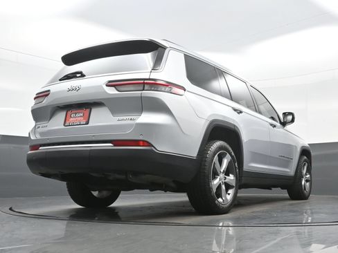 Used 2021 Jeep Grand Cherokee L Limited AWD/4WD image 32