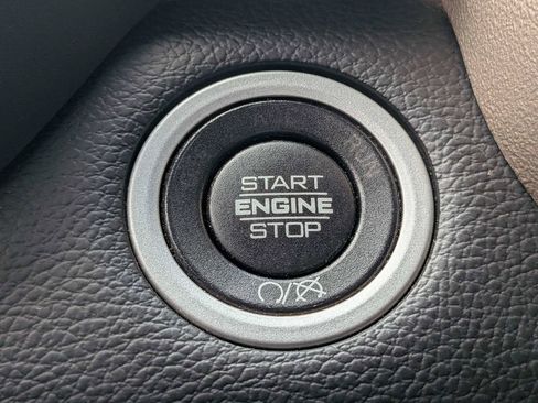 Used 2019 RAM 2500 Laramie AWD/4WD image 28