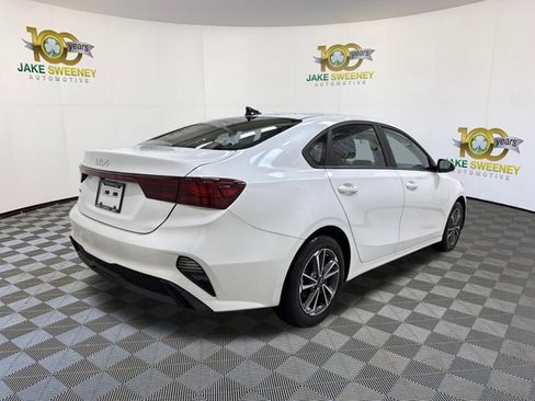 Used 2023 Kia Forte LXS w/ LXS Technology Package FWD image 10