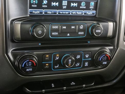Used 2018 Chevrolet Silverado 1500 LT w/ All Star Edition AWD/4WD image 18