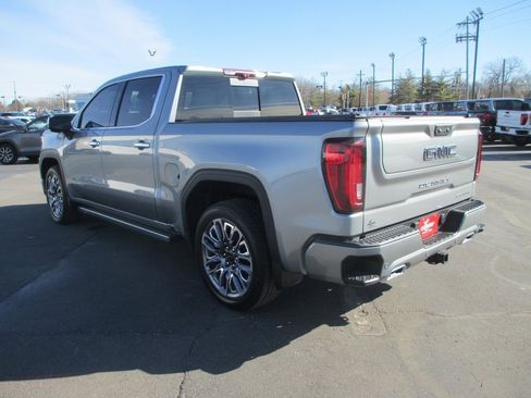 Used 2025 GMC Sierra 1500 Denali Ultimate image 11