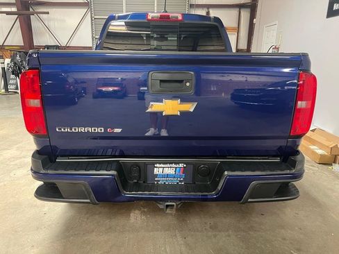 Used 2017 Chevrolet Colorado Z71 RWD image 10