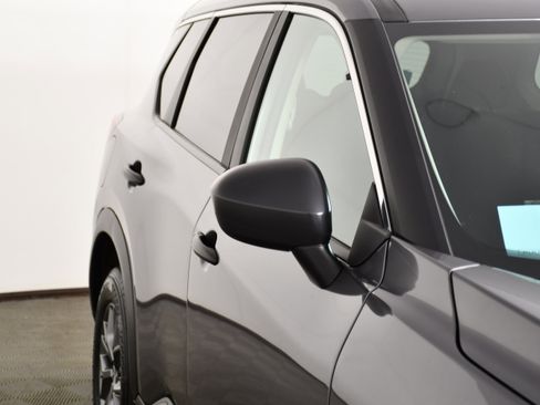 Used 2024 Nissan Rogue S image 14