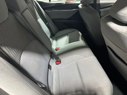 Used 2025 Toyota Camry LE w/ Convenience Package image 23