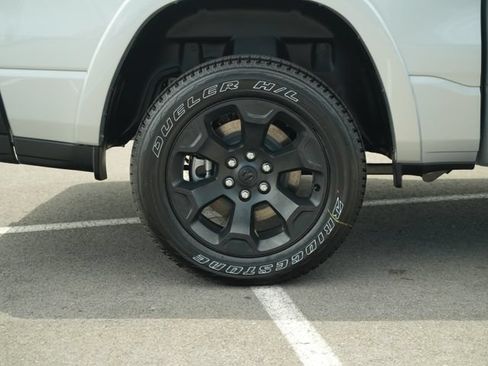 New 2026 RAM 1500 Big Horn AWD/4WD image 46