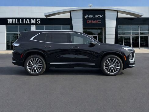 Used 2025 Buick Enclave Avenir w/ Super Cruise Package AWD/4WD image 8
