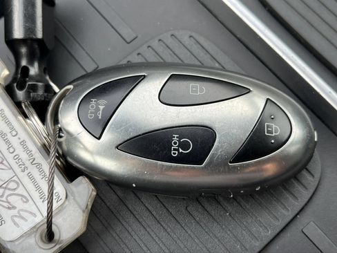 Used 2025 Hyundai Santa Fe SEL FWD image 27