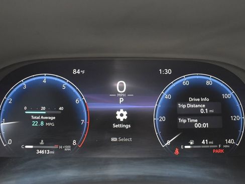 Used 2024 Toyota Highlander Platinum AWD/4WD image 16