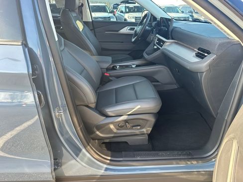 New 2025 Ford Explorer Active w/ Active Comfort Package image 36