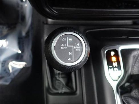 Used 2024 Jeep Wrangler Unlimited w/ Technology Group AWD/4WD image 21