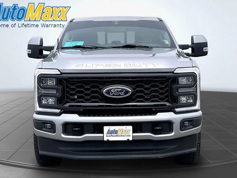 Used 2023 Ford F250 Lariat w/ Sport Appearance Package AWD/4WD image 2