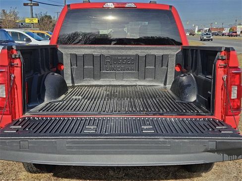 Used 2023 Ford F150 XLT image 13