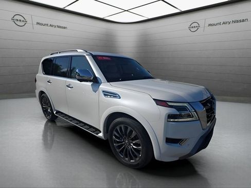 Used 2023 Nissan Armada Platinum w/ Cargo Package AWD/4WD image 2