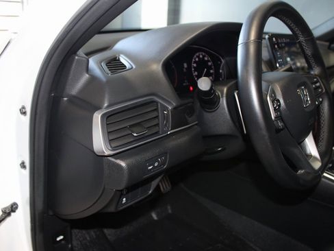 Used 2022 Honda Accord Sport image 13