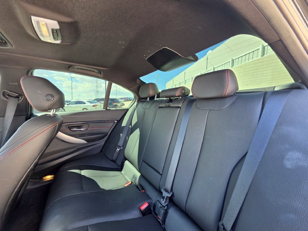 Used 2016 BMW 328i Sedan RWD image 18