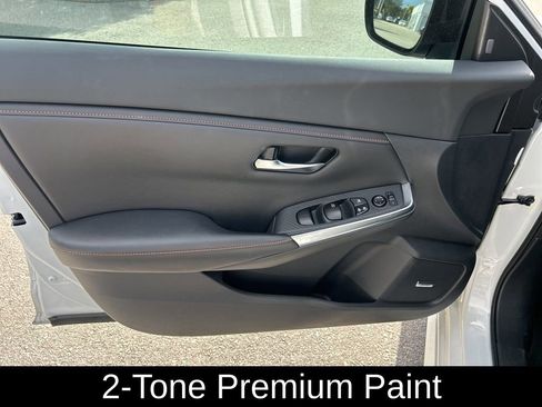 Used 2021 Nissan Sentra SR w/ SR Premium Package image 17