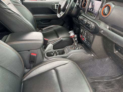 Used 2022 Jeep Gladiator Mojave w/ LED Lighting Group AWD/4WD image 25