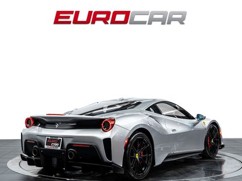Used 2020 Ferrari 488 Pista Coupe RWD image 5