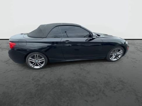 Used 2018 BMW 230i Convertible RWD image 10