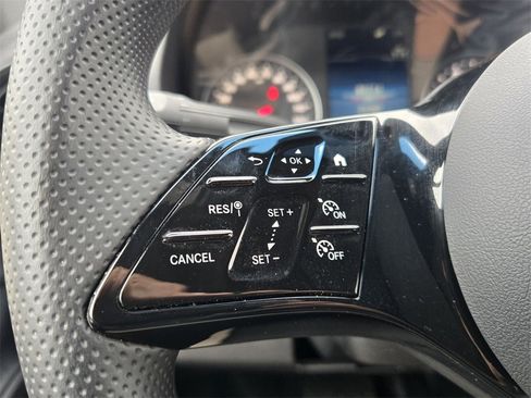 Used 2025 Mercedes-Benz Sprinter 2500 image 24