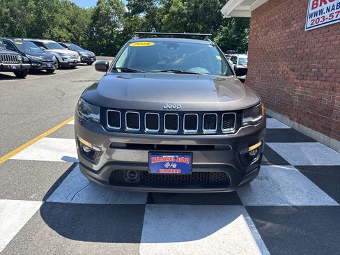 Used 2018 Jeep Compass Latitude w/ Popular Equipment Group AWD/4WD image 6