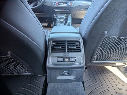 Used 2021 Audi A4 2.0T Premium w/ Convenience Package image 15
