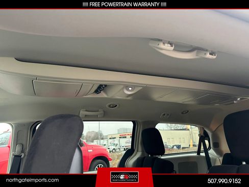 Used 2011 Dodge Grand Caravan Crew image 24