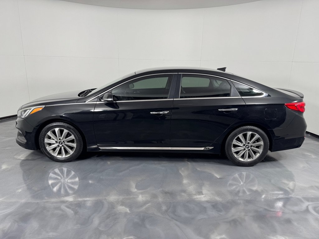 Used 2015 Hyundai Sonata Sport w/ Option Group 03 FWD image 8