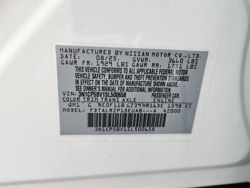 New 2025 Nissan Kicks Play S FWD image 7