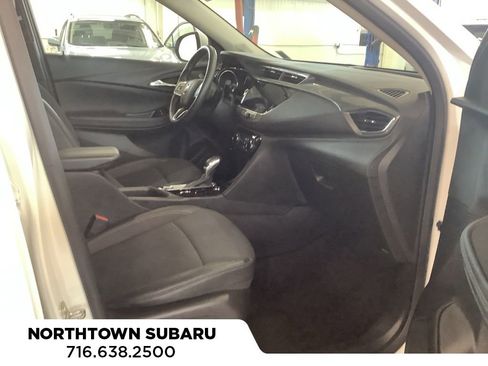 Used 2023 Buick Encore GX Preferred FWD image 12