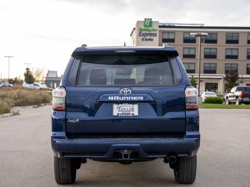 Used 2022 Toyota 4Runner TRD Sport image 6
