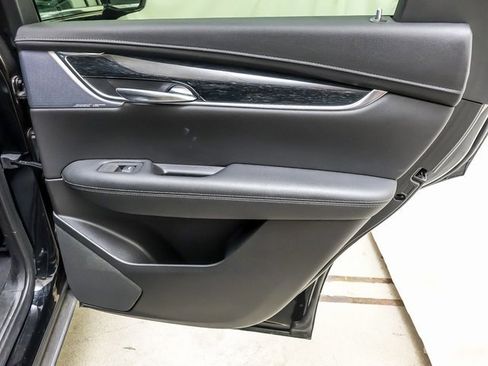 Used 2020 Cadillac XT5 Premium Luxury image 30