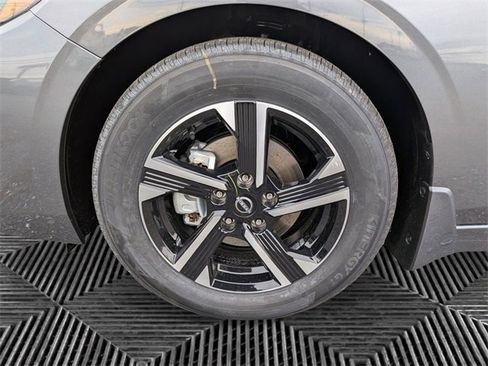 New 2025 Nissan Sentra SV w/ All-Weather Package image 9