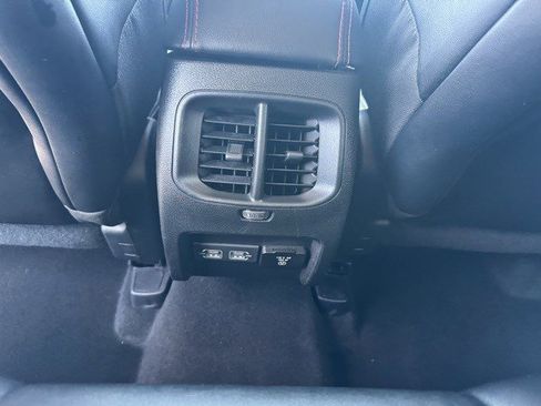 Used 2022 Jeep Cherokee Trailhawk w/ Comfort/Convenience Group image 28