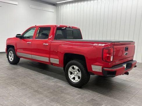 Used 2017 Chevrolet Silverado 1500 LTZ Z71 w/ LTZ Plus Package AWD/4WD image 4